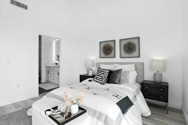 889 McLellan Drive, South San Francisco CA: https://media.crmls.org/mediaz/949f82de-2e63-44e4-8f15-992bb67d4eac.jpg