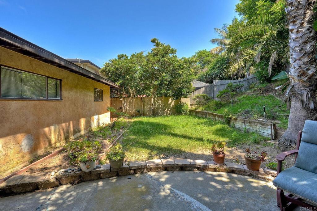 752 Cedros Avenue - photo 16