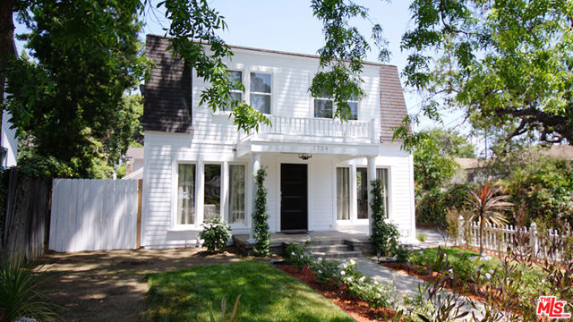 1722 Nichols Canyon Road