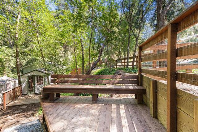 345 Saint Francis Drive, Boulder Creek CA: https://media.crmls.org/mediaz/94a0a178-5115-404c-bce7-2944e96fec3e.jpg