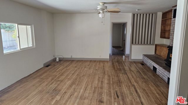 311 6th Street, Corning CA: https://media.crmls.org/mediaz/94a0b660-c45c-41a8-a00c-48d6c52adf11.jpg