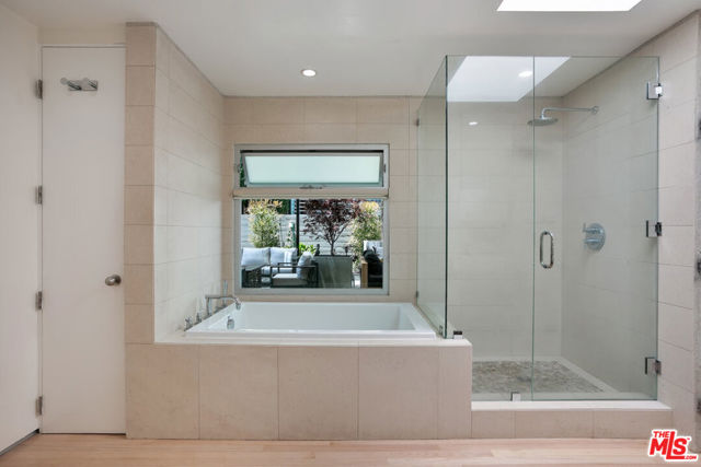 2742 Creston Drive, Los Angeles CA: https://media.crmls.org/mediaz/94a0ff8b-8e2a-427b-a0ad-ac34ca397bab.jpg