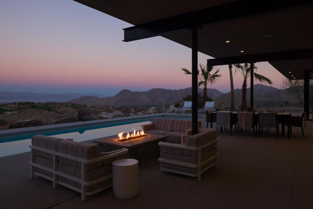 71270 Oasis Trail, Palm Desert CA: https://media.crmls.org/mediaz/94a12a1e-1783-4dcd-b27e-57ea56d32e31.jpg