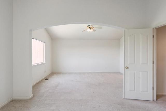 859 Sandra Street, Los Banos CA: https://media.crmls.org/mediaz/94a15bf2-79d4-45e2-b993-2643b5f9fa8a.jpg