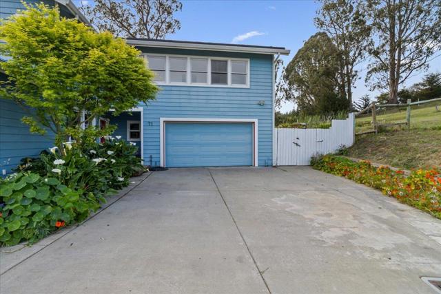 71 Spring Road, Royal Oaks CA: https://media.crmls.org/mediaz/94a24435-c869-44b6-8693-cb26c3790b17.jpg