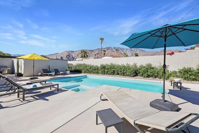 408 E Glen Circle N, Palm Springs, CA 92262