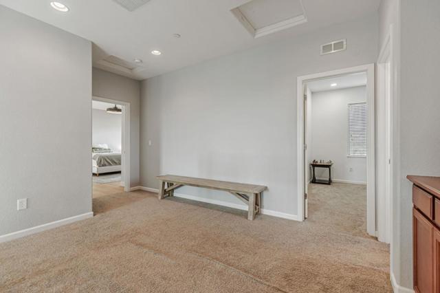 9565 Grande Drive, Gilroy CA: https://media.crmls.org/mediaz/94a31f4c-a0fe-4745-a4dd-af1728b5ff76.jpg