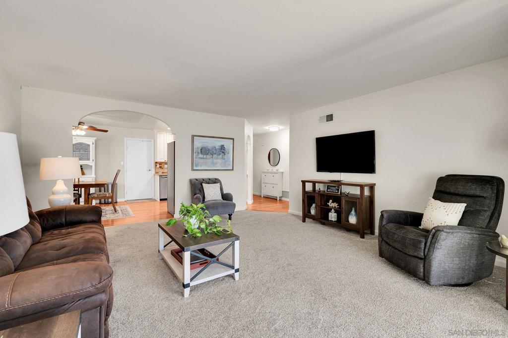 13447 Orange Blossom Ln - photo 5