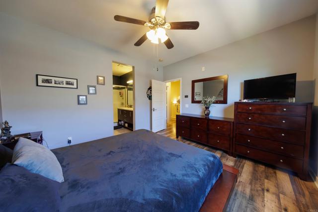 Detail Gallery Image 15 of 24 For 2118 Cosmo Way, San Marcos,  CA 92078 - 2 Beds | 2/1 Baths