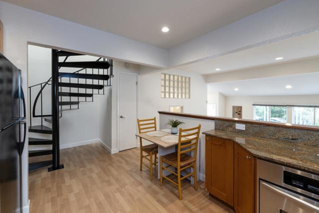 389 Sandalwood Drive, Aptos CA: https://media.crmls.org/mediaz/94a4c068-1798-4ff5-b276-6cc212cf0ba3.jpg