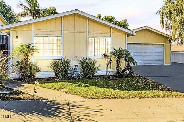 Detail Gallery Image 2 of 29 For 536 Hupa St, Ventura,  CA 93001 - 3 Beds | 2 Baths