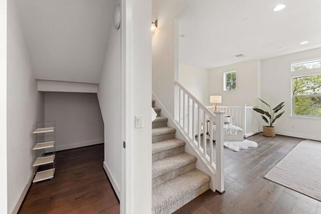 408 E 28th Avenue, San Mateo CA: https://media.crmls.org/mediaz/94a5dc3d-8ad5-453a-af33-675f7b58d0f3.jpg
