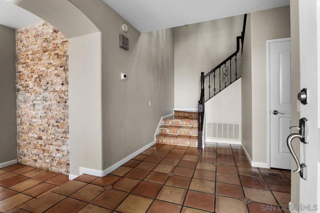 1892 Matin Circle - photo 9