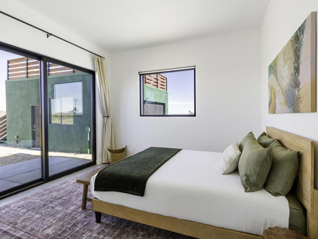 59130 Reche Road, Landers CA: https://media.crmls.org/mediaz/94a6dcab-fa40-4fae-989f-3f0e1b632fde.jpg