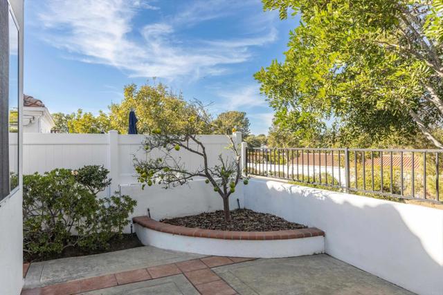 Detail Gallery Image 38 of 47 For 6012 Piros Way, Oceanside,  CA 92056 - 2 Beds | 2/1 Baths