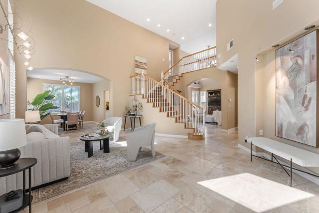 Detail Gallery Image 8 of 73 For 12204 Briar Knoll Way, San Diego,  CA 92128 - 5 Beds | 3 Baths