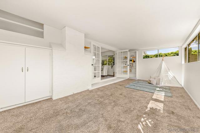 4464 Kamloop Ave, San Diego CA: https://media.crmls.org/mediaz/94a9dde2-ce22-4c49-a4e5-a7055d4b4b86.jpg