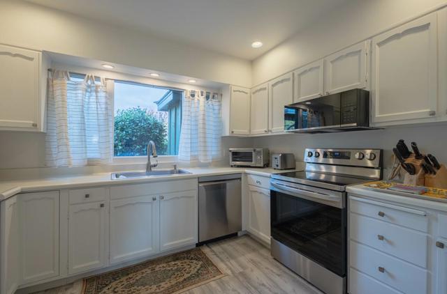 120 Del Mesa Carmel, Carmel CA: https://media.crmls.org/mediaz/94aad88e-d803-4576-b5fe-fcc7eaad6565.jpg