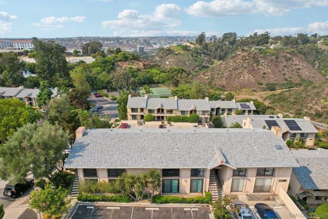 4253 5Th Ave, San Diego CA: https://media.crmls.org/mediaz/94ab3fd6-6313-4c00-91f3-2f6696ef68e0.jpg
