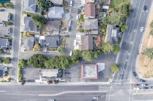Image 14 of 23 For 1617 San Pablo Avenue
