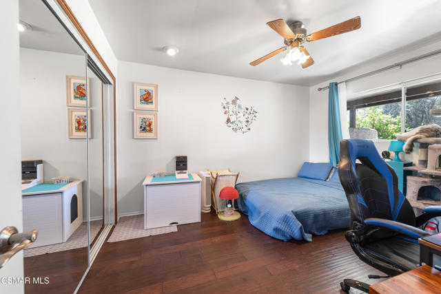 1122 Canterford Circle, Westlake Village CA: https://media.crmls.org/mediaz/94ae61ab-460c-4a88-b650-b1e898e07322.jpg