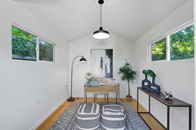 1463 Greenwood Avenue, San Carlos CA: https://media.crmls.org/mediaz/94aed2e0-a347-4485-8afe-26638c23e3ee.jpg