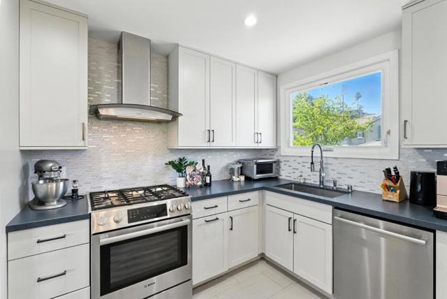 583 Hawthorne Avenue, San Bruno CA: https://media.crmls.org/mediaz/94afb3b9-031c-464d-ab34-69c591b9cee9.jpg