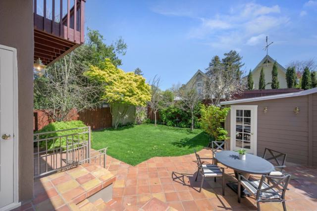 1249 Oak Street, San Mateo CA: https://media.crmls.org/mediaz/94afdad1-53bf-4358-8585-8d67b8d9c7ba.jpg