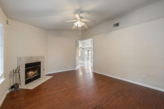 5309 CONTESSA, Fresno CA: https://media.crmls.org/mediaz/94afed7e-569a-479a-aef2-cd6d9f76a06c.jpg