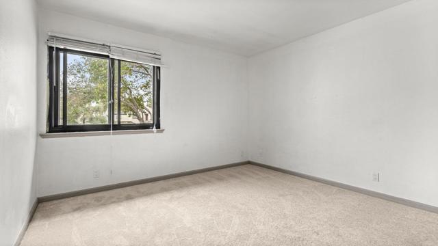 Image 13 of 38 For 1090 Clyde Avenue