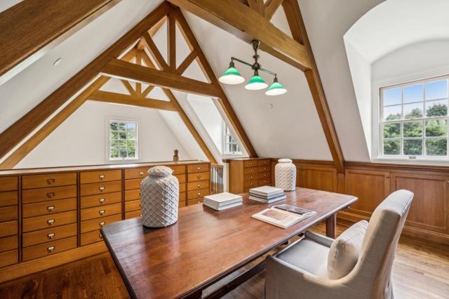 100 Canada Road, Woodside CA: https://media.crmls.org/mediaz/94b142dd-d4db-42ff-8828-80f44ddd4e5f.jpg