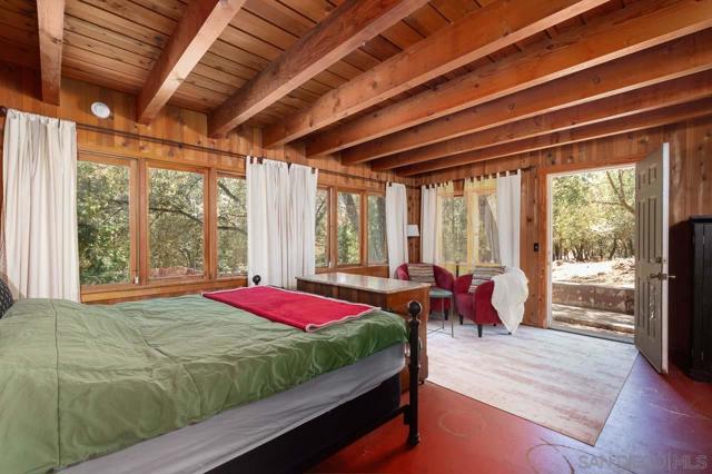 4470 Pine Ridge Avenue, Julian CA: https://media.crmls.org/mediaz/94b2a7e6-531d-4d27-984d-837db277151c.jpg