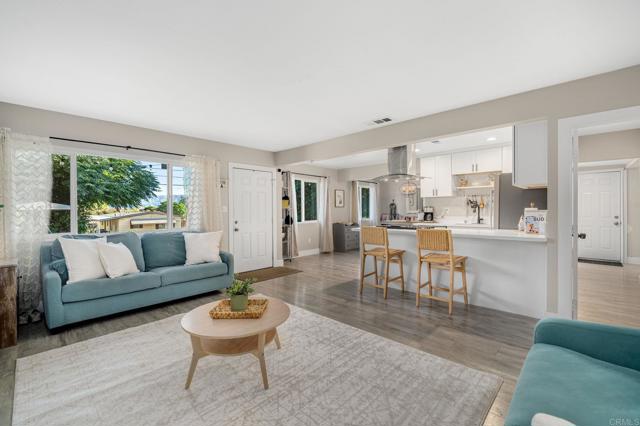 Detail Gallery Image 6 of 26 For 21460 Vine St, Wildomar,  CA 92595 - 3 Beds | 2 Baths