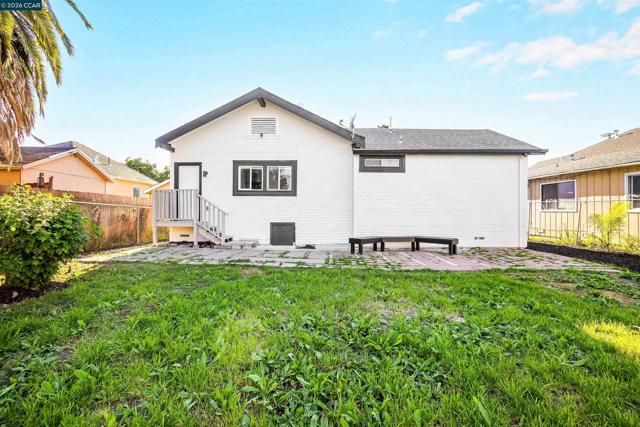 Image 52 of 58 For 456 4th St  