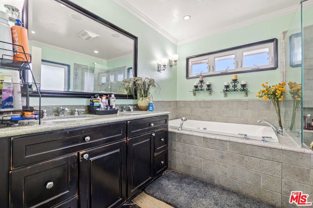 MLS #25624119 image #17