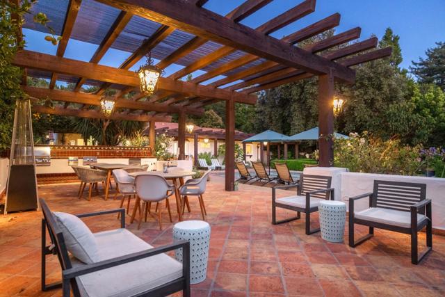 3625 N Main Street, Soquel CA: https://media.crmls.org/mediaz/94b9cf2b-028a-4e69-bfaf-9ffdc6f4236d.jpg