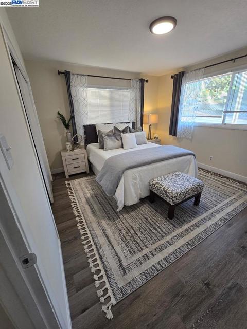 2272 Kelly St, Hayward CA: https://media.crmls.org/mediaz/94b9fa77-aaf8-4ded-a4d1-3553f644ee1c.jpg