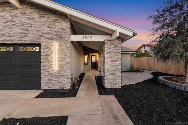 Image 39 of 46 For 4505 La Cuenta Dr