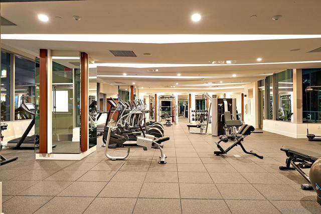 1388 Kettner Blvd, San Diego CA: https://media.crmls.org/mediaz/94bb5ff3-95c2-44fc-a41a-5987fa800c20.jpg