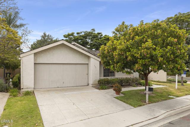 Detail Gallery Image 6 of 34 For 201 Village Rd, Port Hueneme,  CA 93041 - 3 Beds | 2 Baths