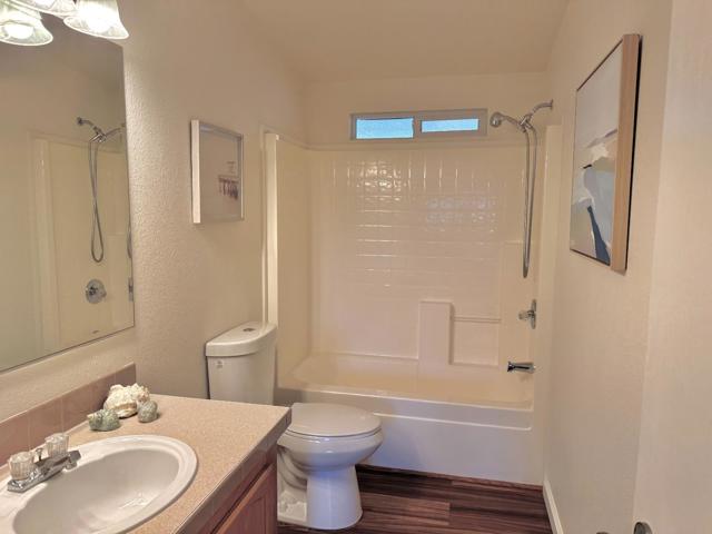 37 Oceanview Avenue, Half Moon Bay CA: https://media.crmls.org/mediaz/94bc318c-c687-4113-a8ab-0cfc62b680b1.jpg