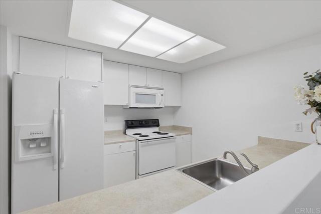 Detail Gallery Image 7 of 34 For 274 S Pierce St, El Cajon,  CA 92020 - 2 Beds | 1/1 Baths