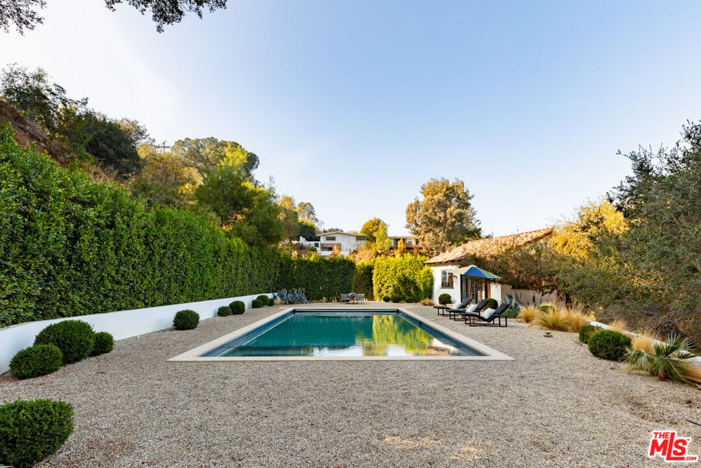 3160 Coldwater Canyon AvenueStudio City img 61