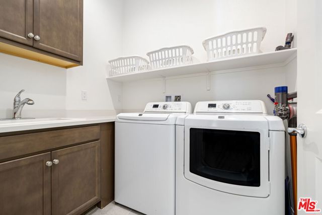 Image 26 of 33 For 98 Zinfandel