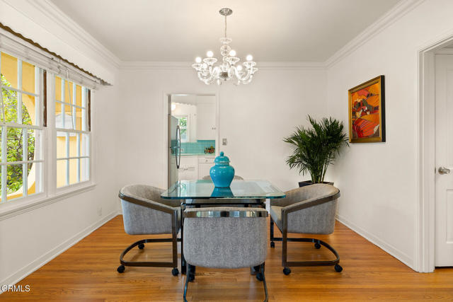 1750 E Villa Street, Pasadena CA: https://media.crmls.org/mediaz/94bcf914-3786-41f3-ba9e-a5be3dbd13f4.jpg