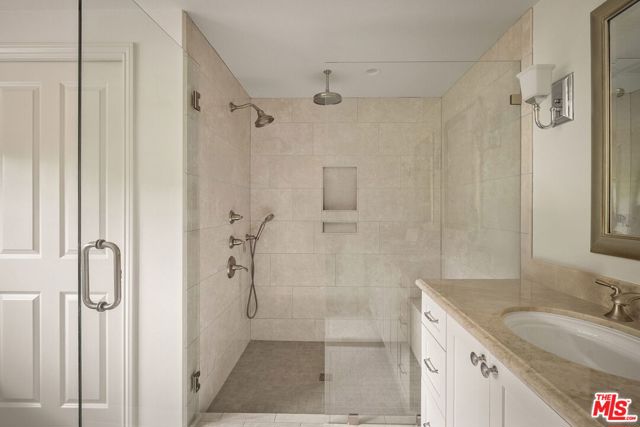 Drew Fenton | 837 N Bundy Drive Los Angeles CA | MLS: 7501781 Drew Fenton | 837 N Bundy Drive Los Angeles CA | MLS: 7501781