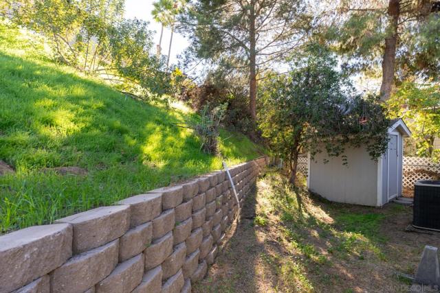 13490 Highway 8 Business, Lakeside CA: https://media.crmls.org/mediaz/94bd4422-28b1-41c7-bbef-50630f1ba0f6.jpg