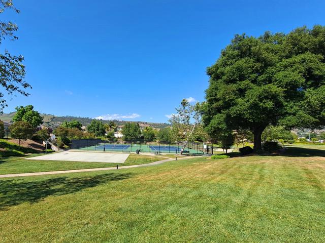18345 Serra Avenida, Morgan Hill CA: https://media.crmls.org/mediaz/94bd4e51-c3de-485f-a5e5-7a799de1865a.jpg