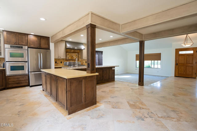 Detail Gallery Image 3 of 20 For 1675 Arroyo Seco Dr, Ventura,  CA 93004 - 4 Beds | 2/1 Baths