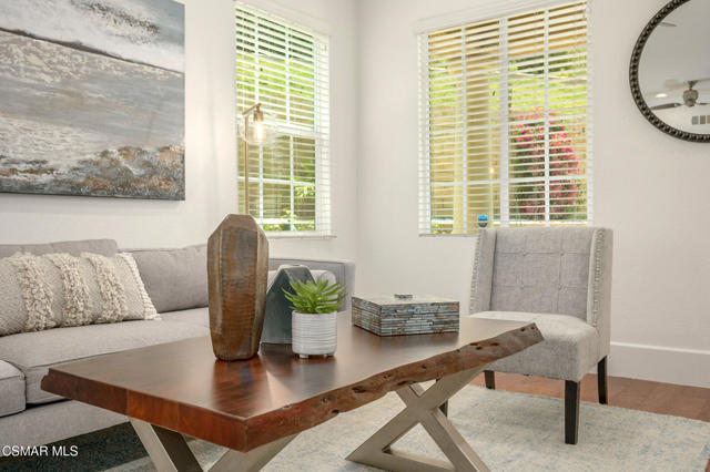 650 Astera Court, Newbury Park CA: https://media.crmls.org/mediaz/94be3de2-df94-4c8f-8ae0-e63b5552768d.jpg